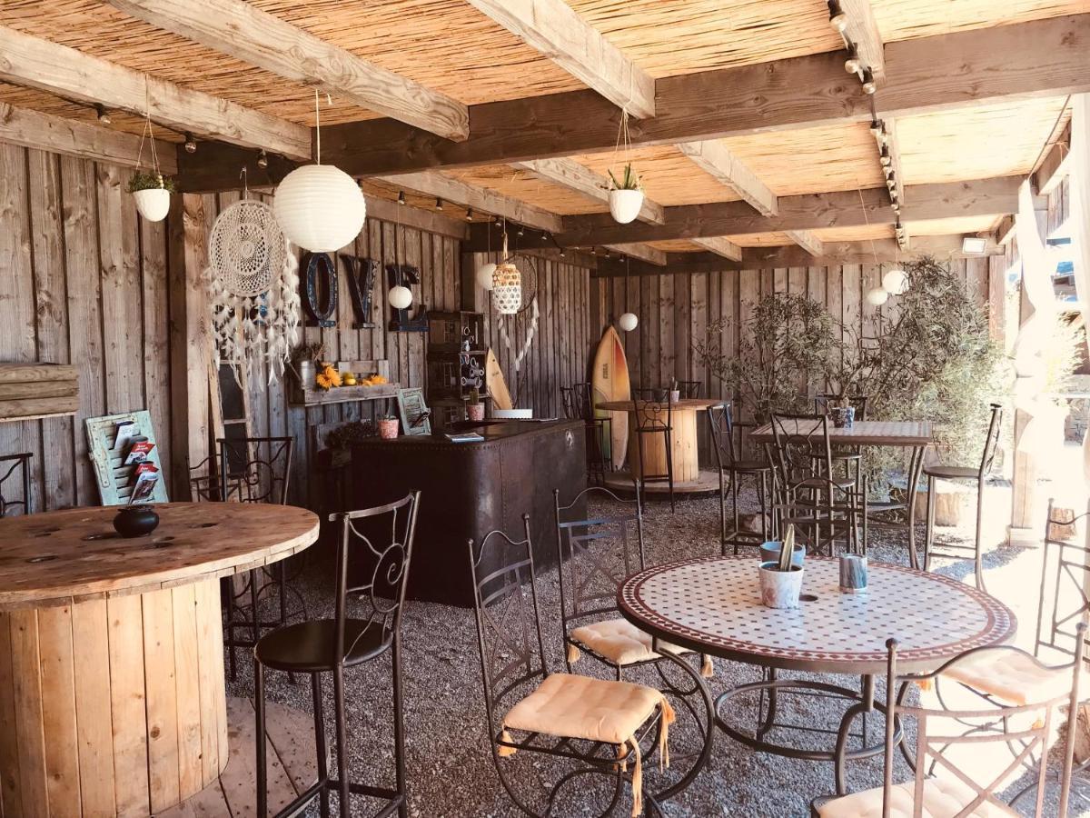 Lodges En Provence - Ecogites & Restaurant Insolites Richerenches Exteriör bild