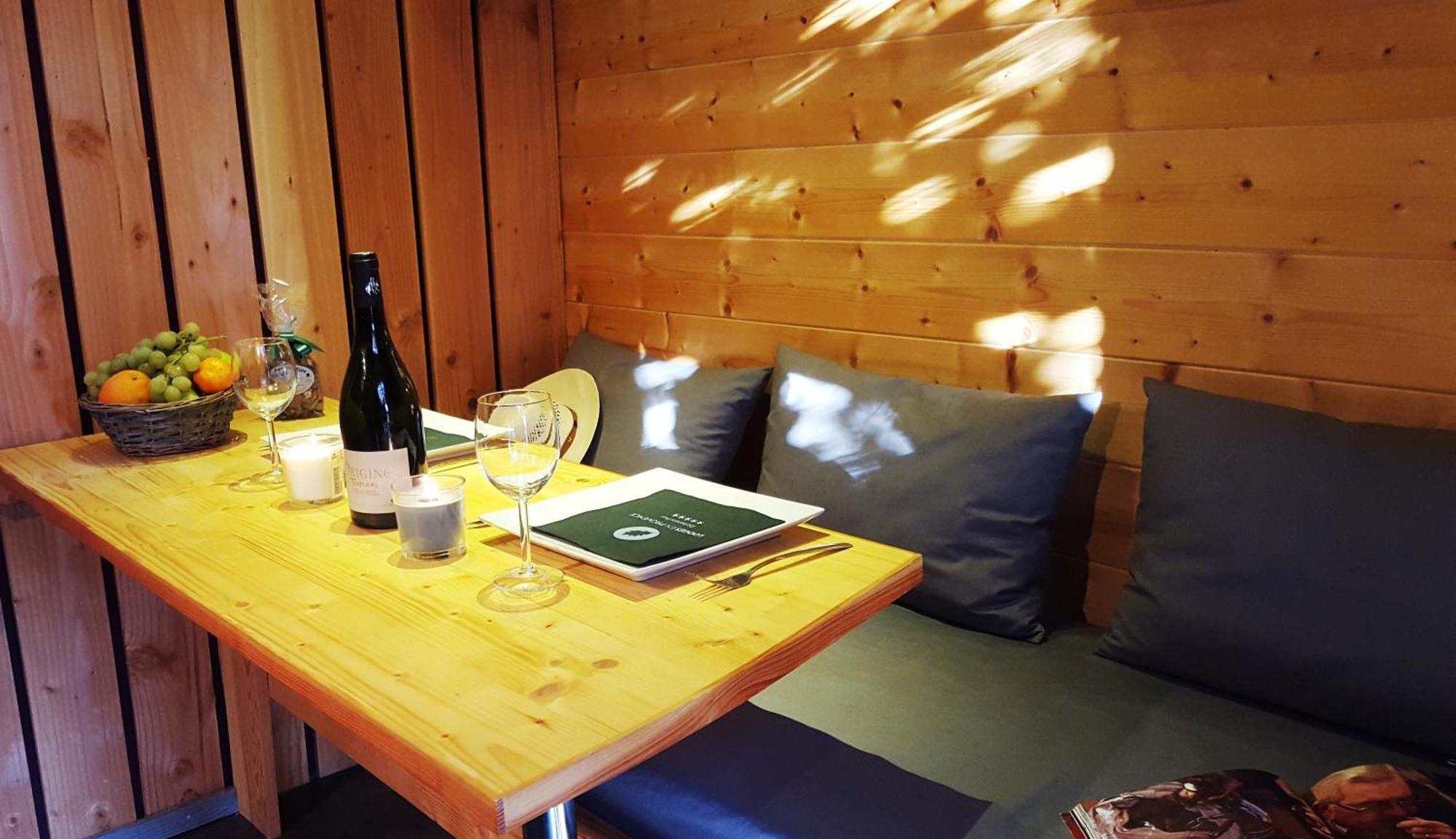 Lodges En Provence - Ecogites & Restaurant Insolites Richerenches Rum bild