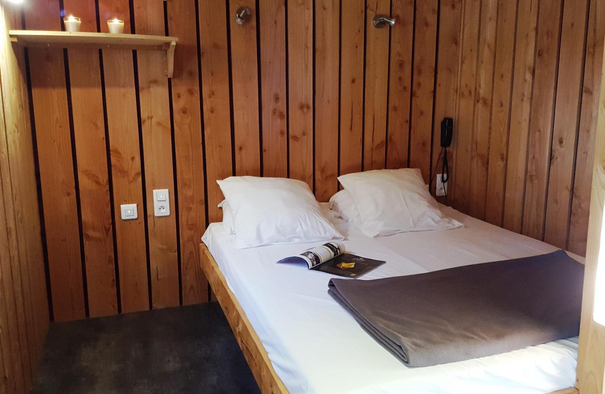 Lodges En Provence - Ecogites & Restaurant Insolites Richerenches Rum bild