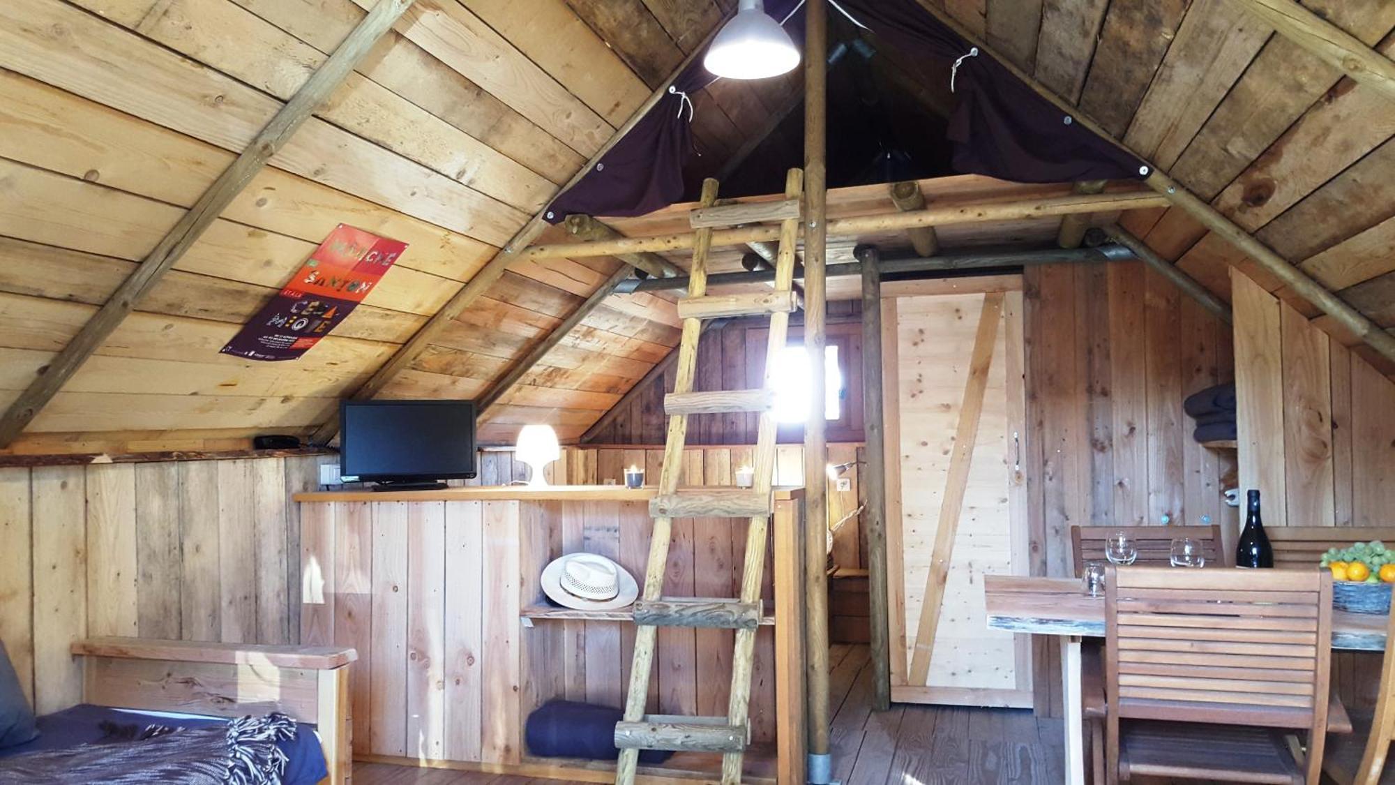 Lodges En Provence - Ecogites & Restaurant Insolites Richerenches Rum bild