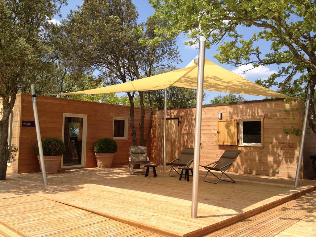 Lodges En Provence - Ecogites & Restaurant Insolites Richerenches Exteriör bild